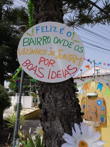 Santos Populares no Jardim Do Fontanário em Casais da Lagoa - Elaborado pelos moradores da Rua do Fontanário 